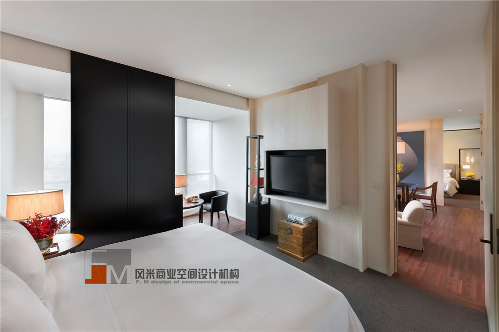 為了這家酒店，志明與春嬌從香港飛到了臺(tái)北！